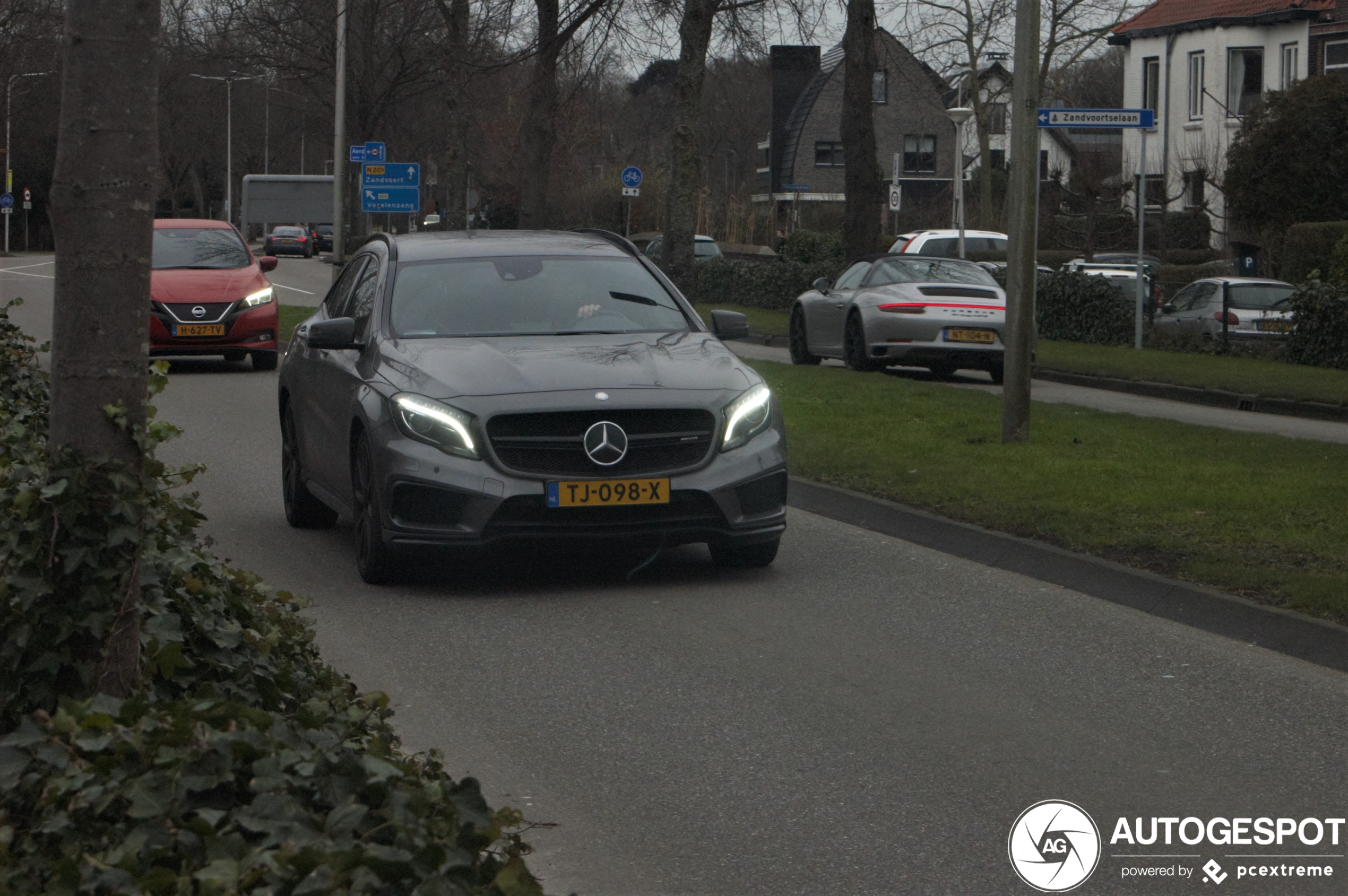 Mercedes-Benz GLA 45 AMG Edition 1