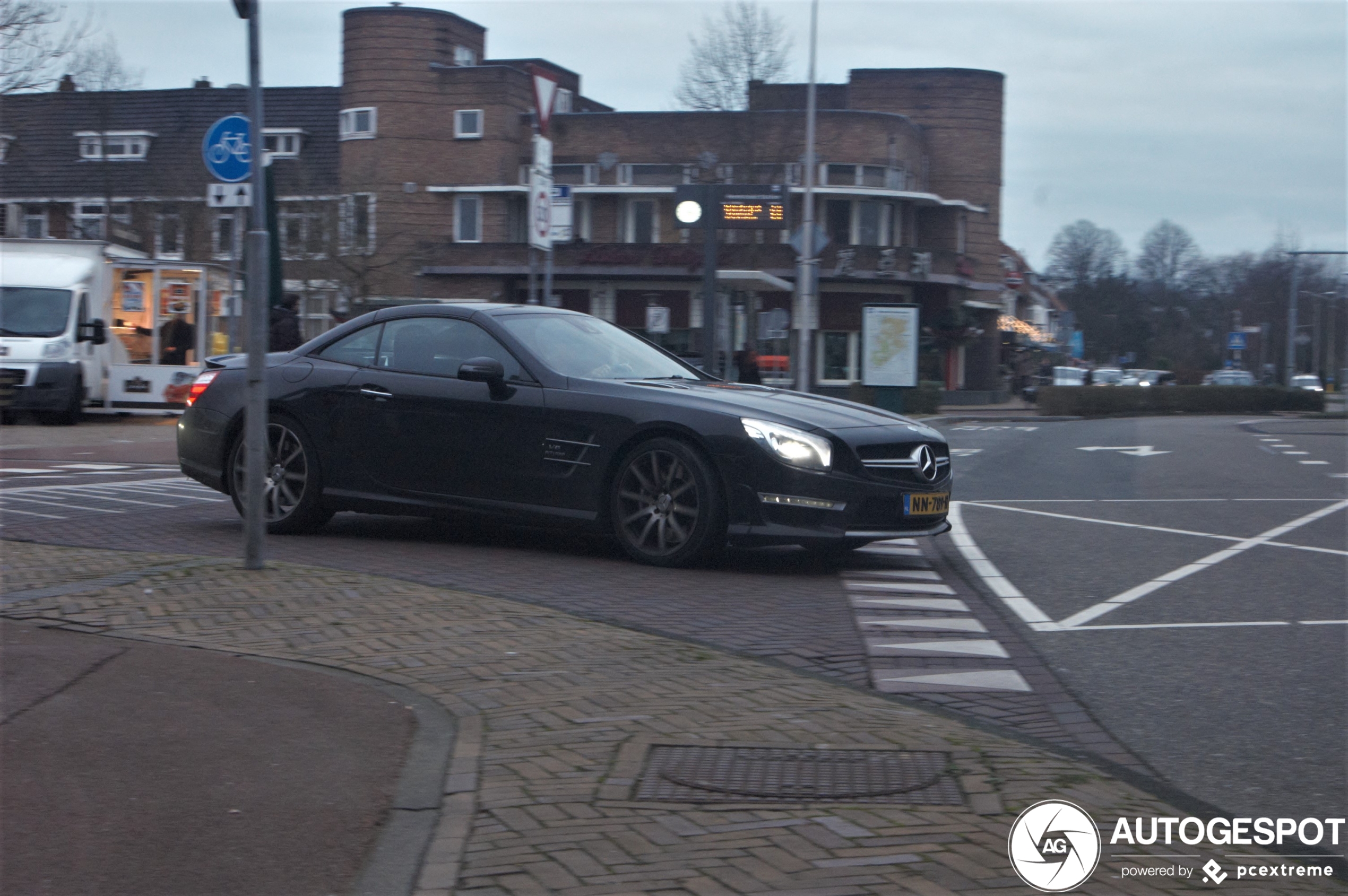 Mercedes-Benz SL 63 AMG R231