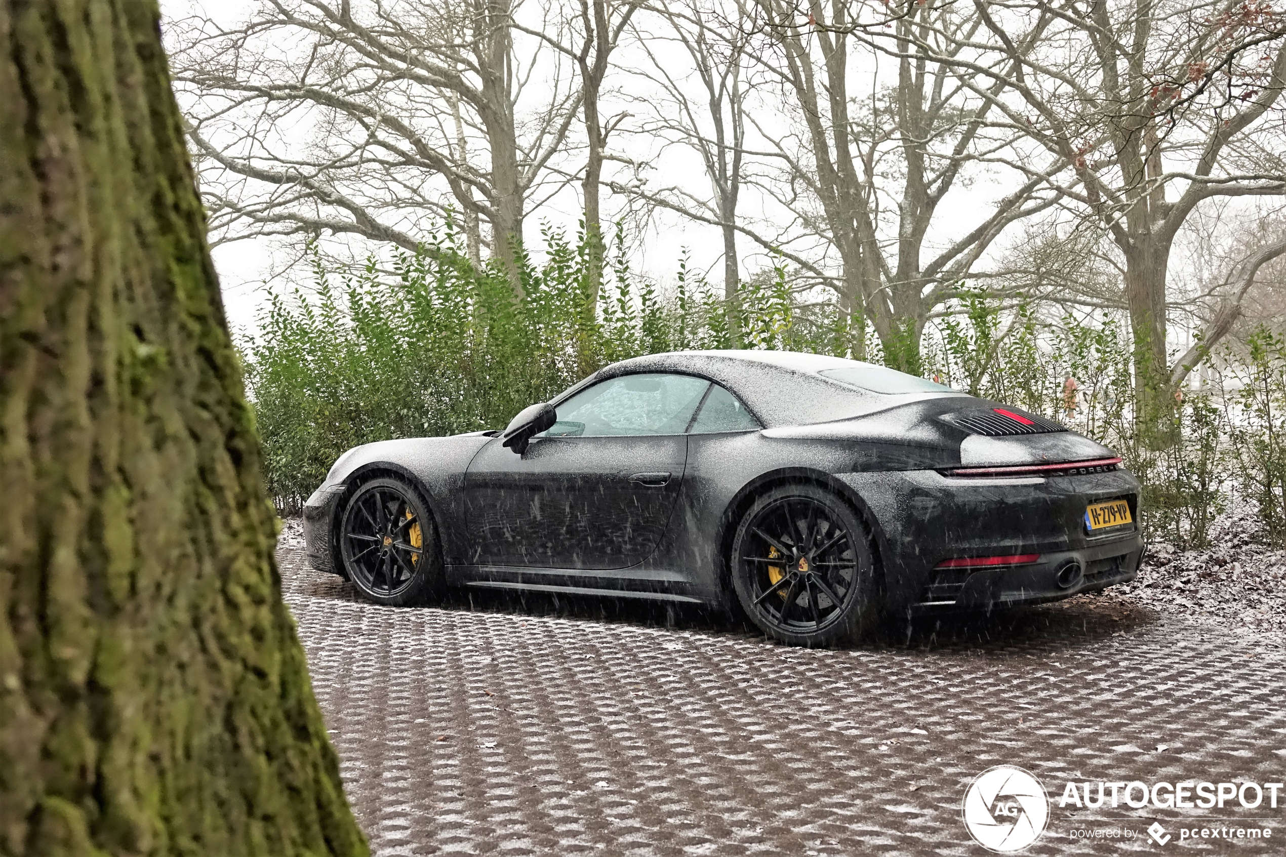 Porsche 992 Carrera 4S Cabriolet