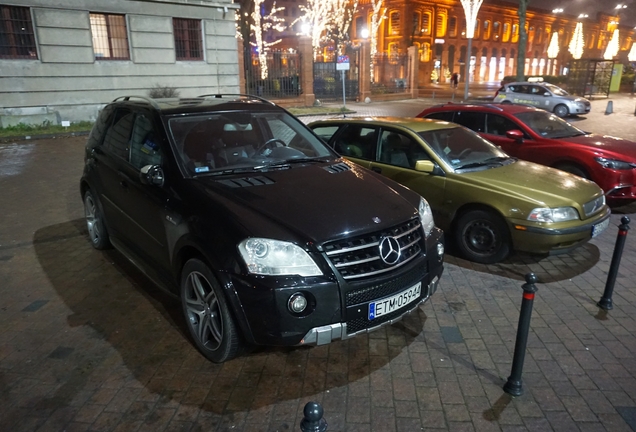 Mercedes-Benz ML 63 AMG W164 2009