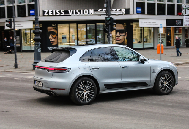 Porsche 95B Macan Turbo MkII