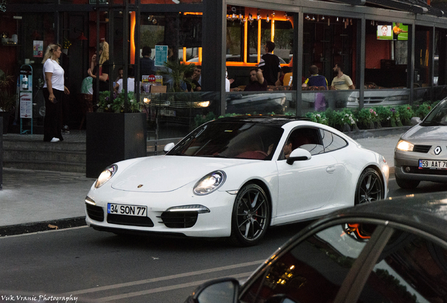 Porsche 991 Carrera 4S MkI