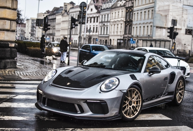 Porsche 991 GT3 RS MkII Weissach Package