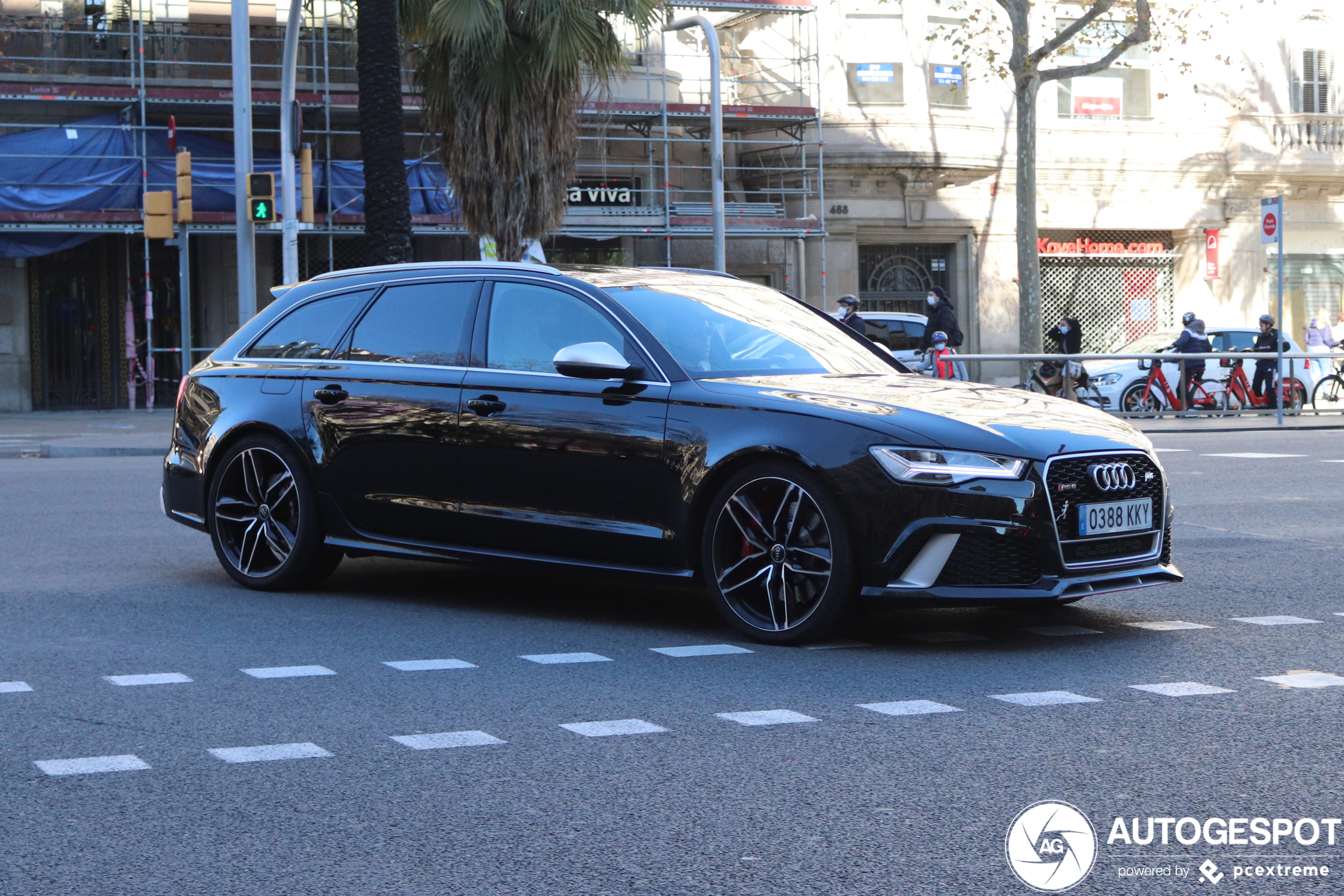 Audi RS6 Avant C7 2015