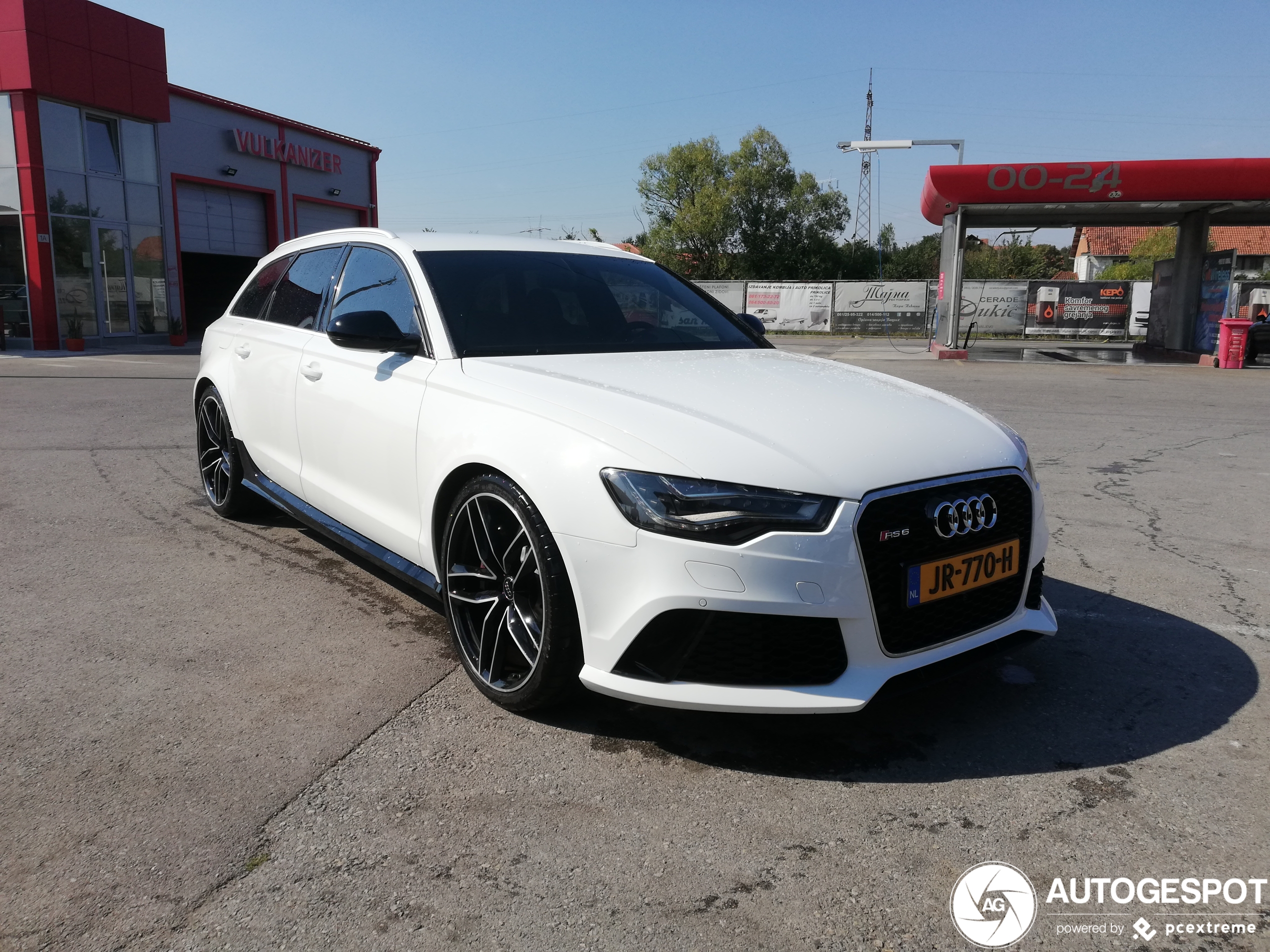 Audi RS6 Avant C7