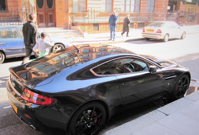 Aston Martin V8 Vantage