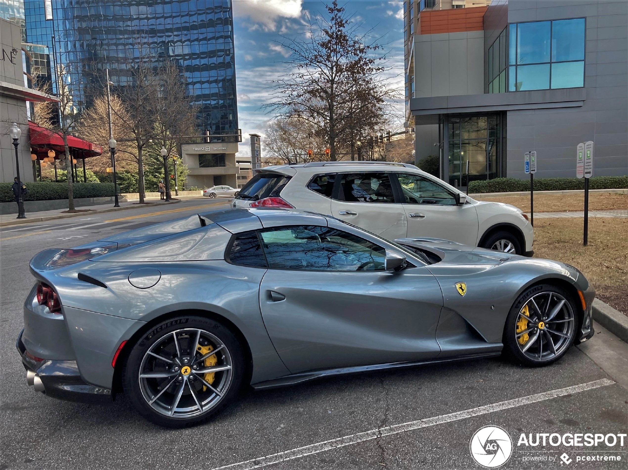 Ferrari 812 GTS