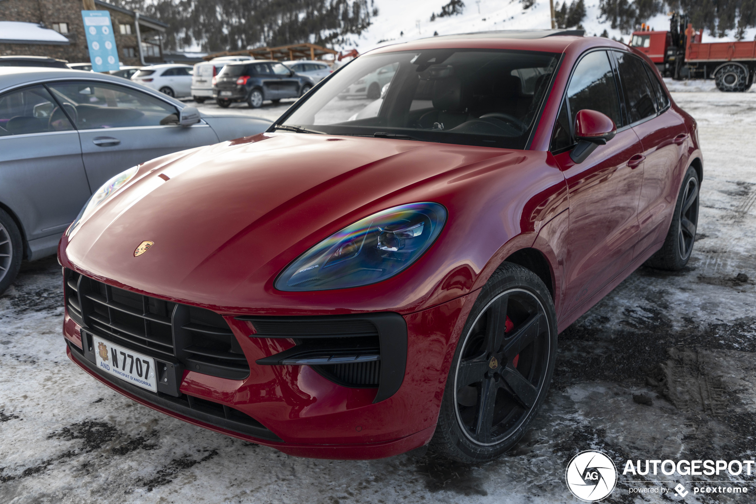 Porsche 95B Macan GTS MkII