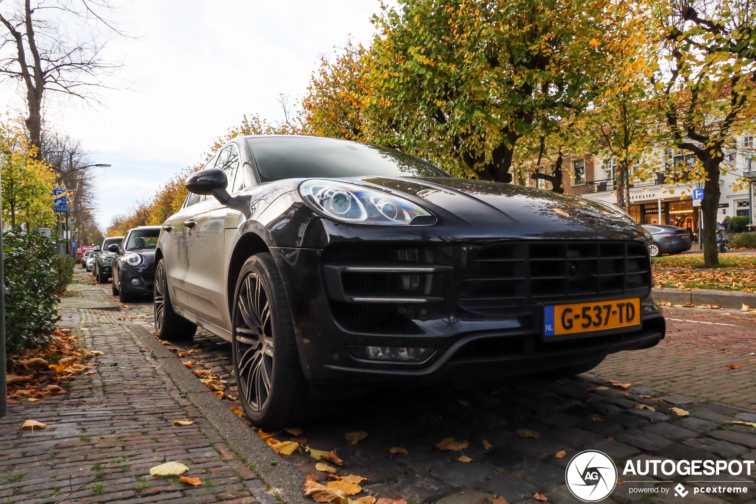 Porsche 95B Macan Turbo