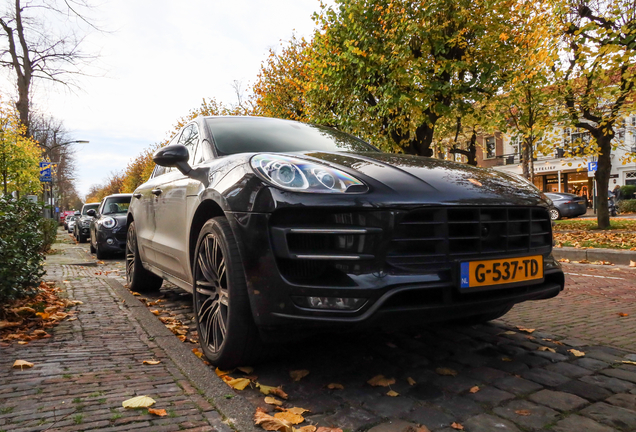 Porsche 95B Macan Turbo