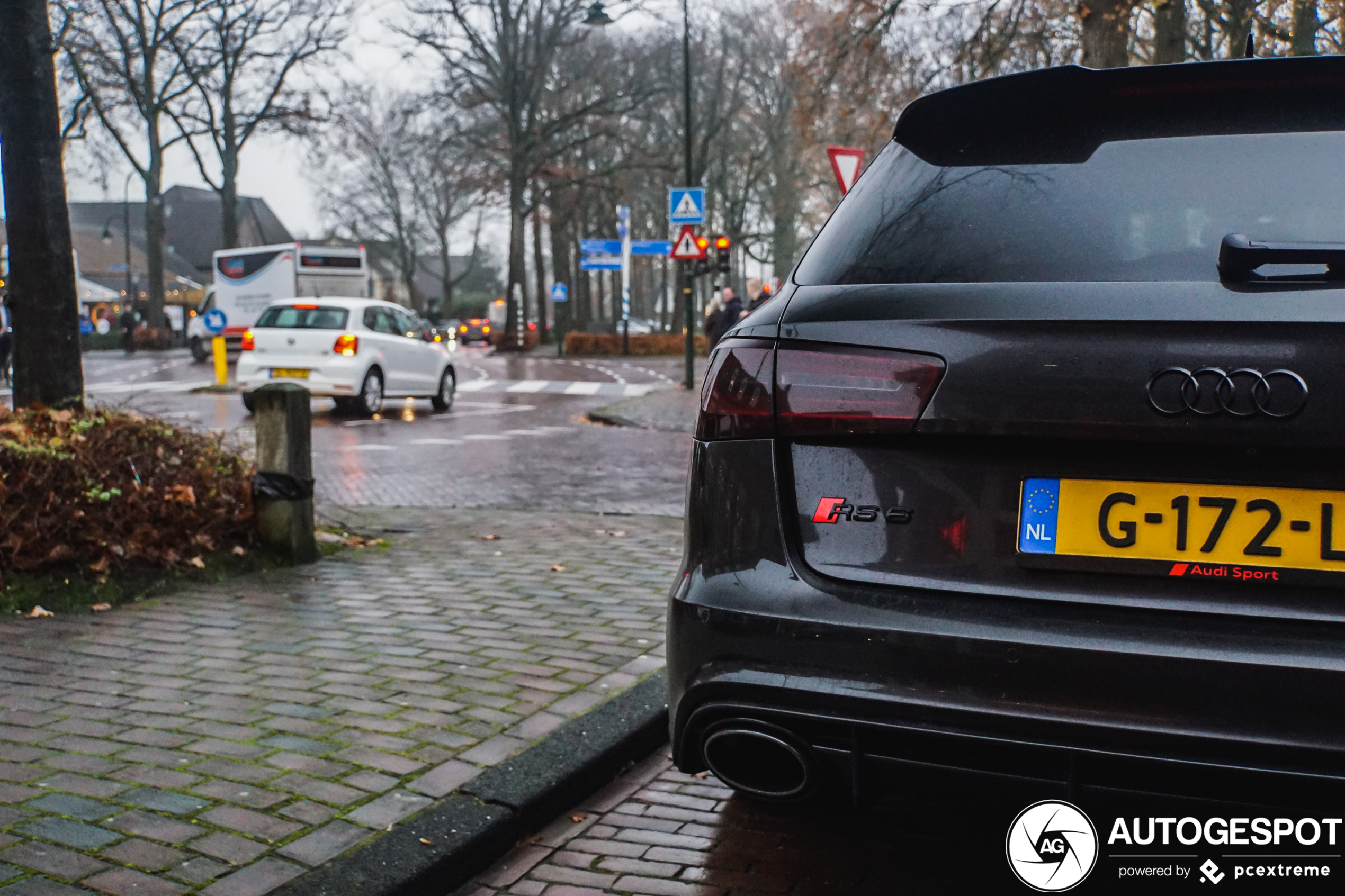 Audi RS6 Avant C7