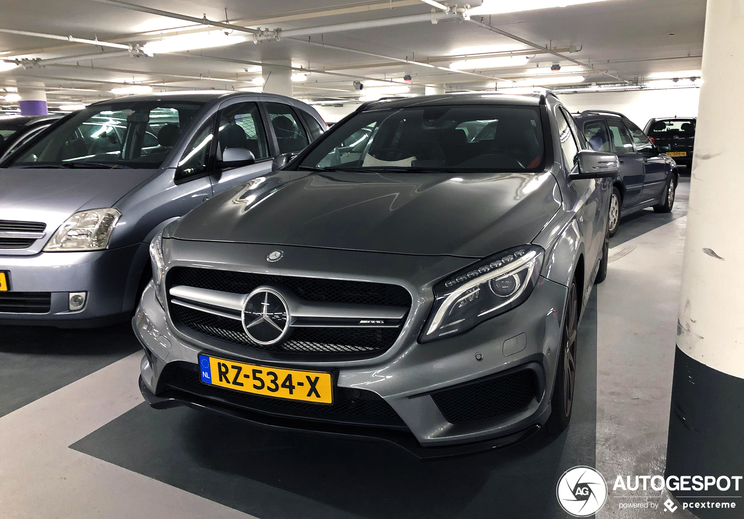 Mercedes-Benz GLA 45 AMG X156