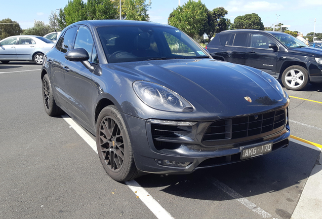 Porsche 95B Macan GTS