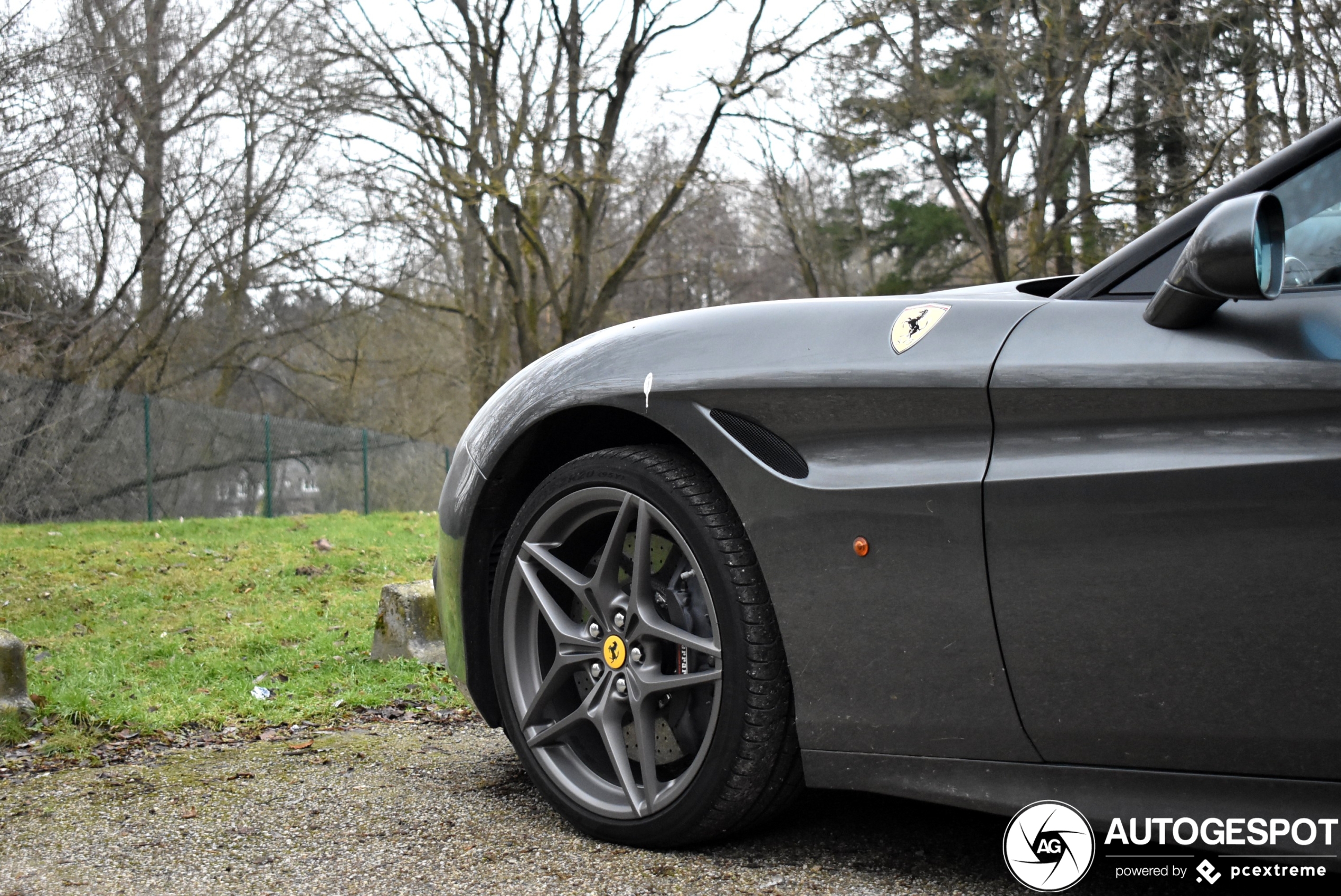 Ferrari California T