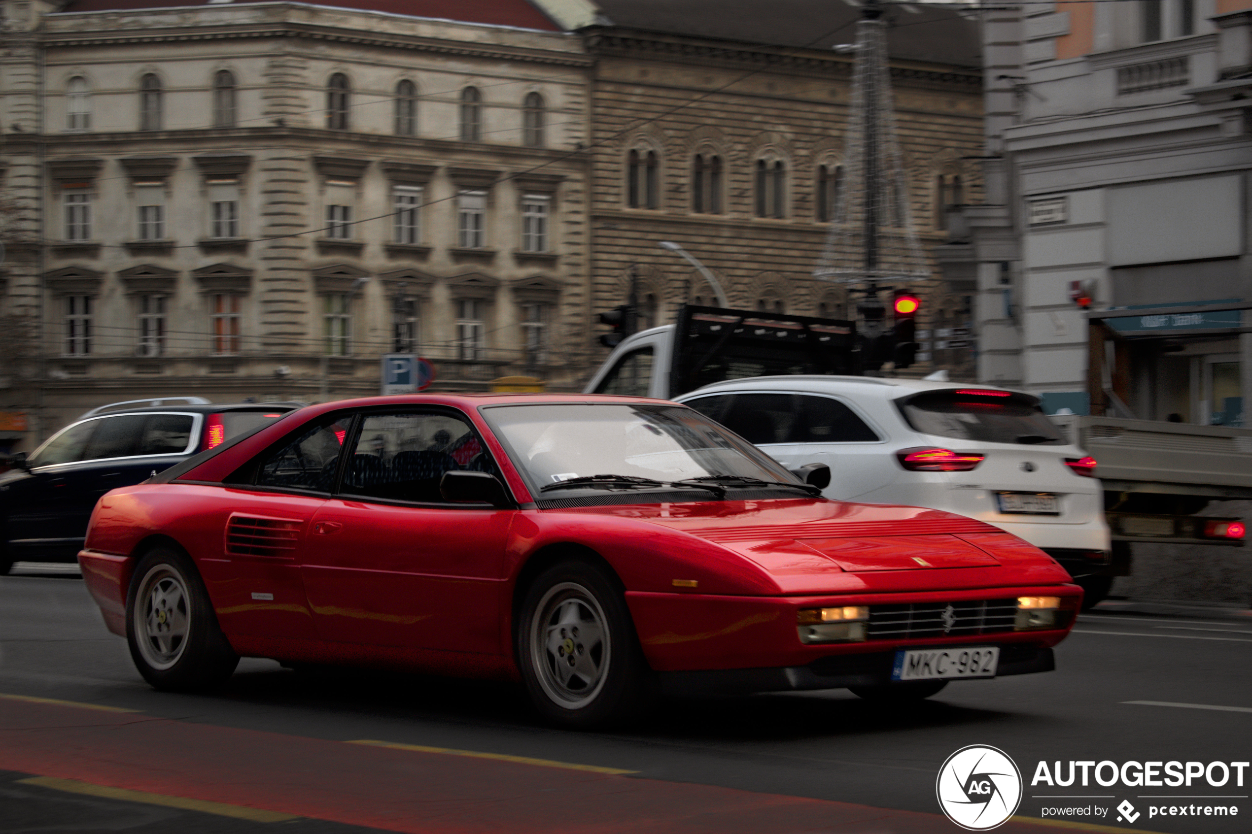 Ferrari Mondial T