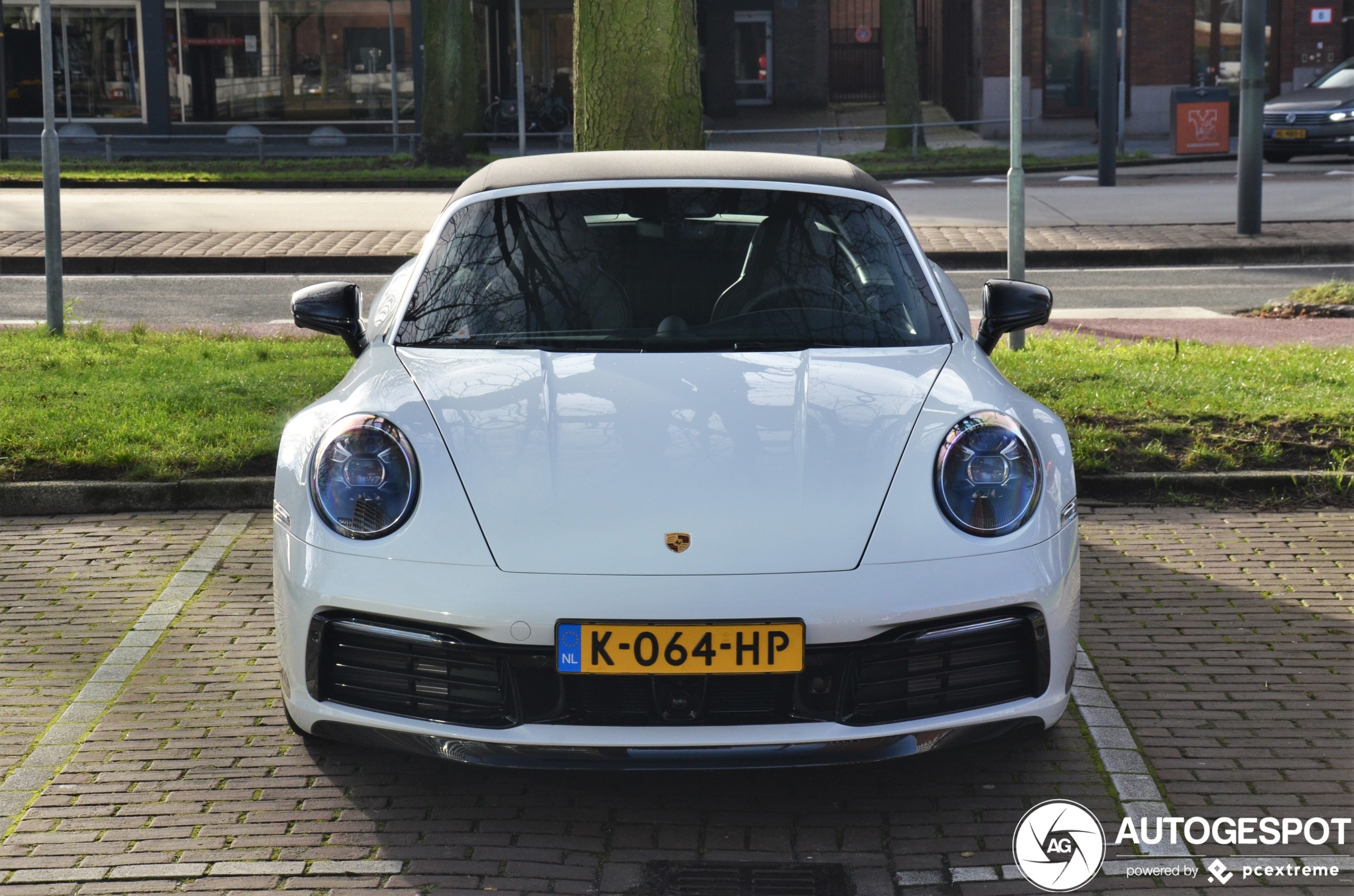 Porsche 992 Carrera 4S Cabriolet