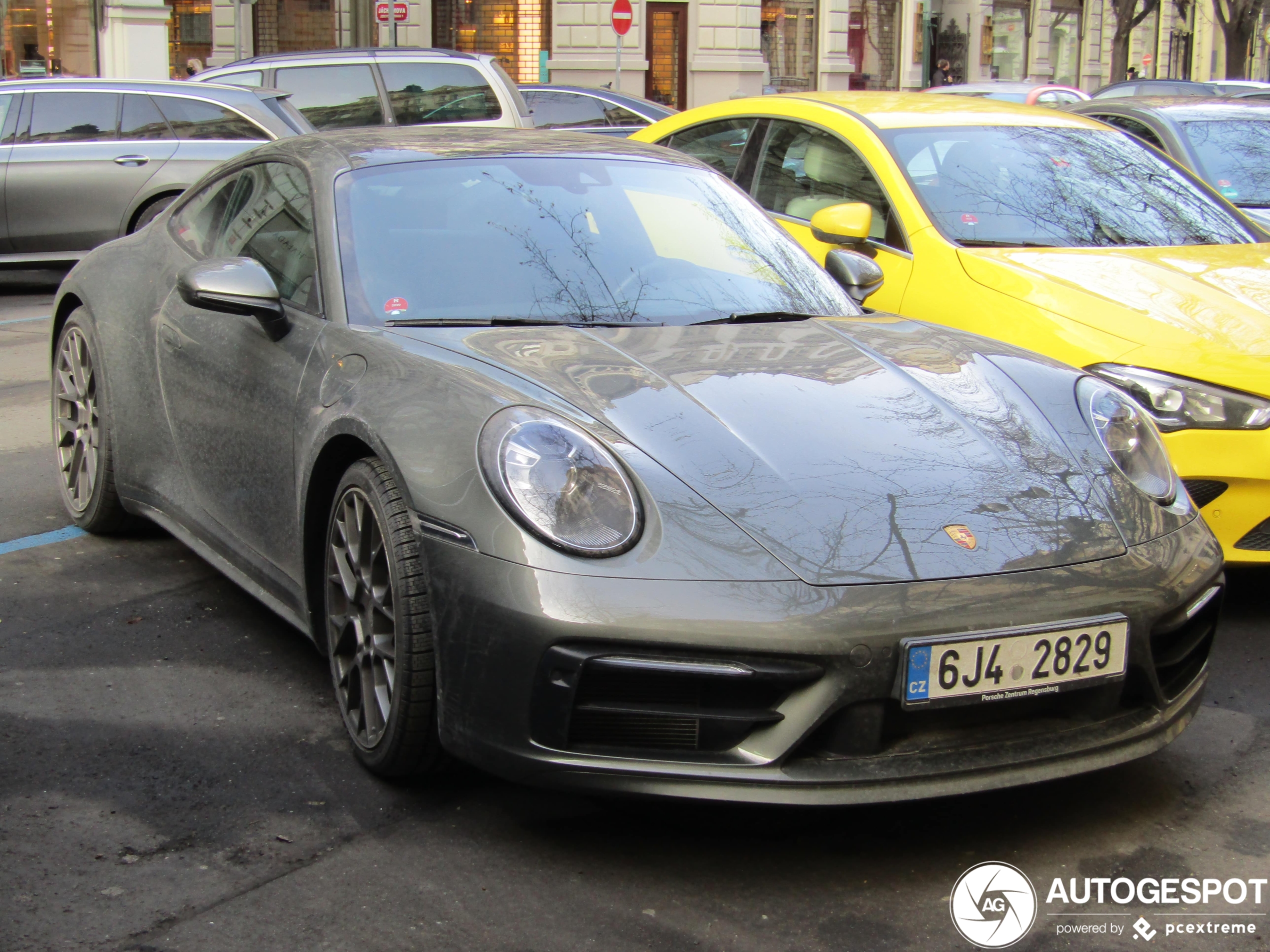 Porsche 992 Carrera S