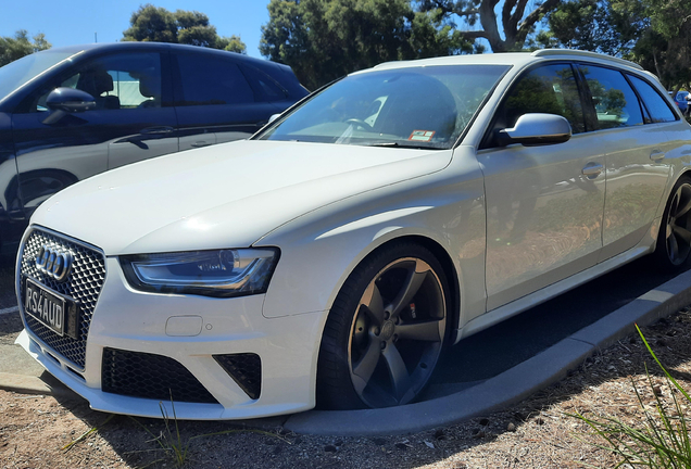 Audi RS4 Avant B8