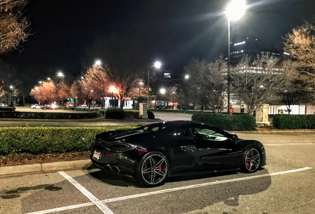 McLaren 570S