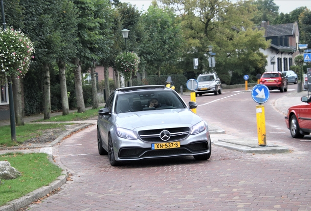 Mercedes-AMG C 63 S W205