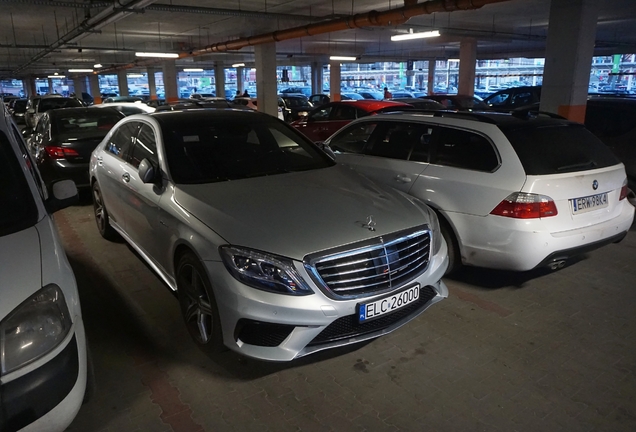 Mercedes-Benz S 63 AMG V222