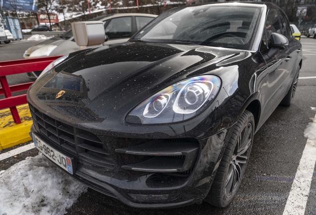 Porsche 95B Macan Turbo