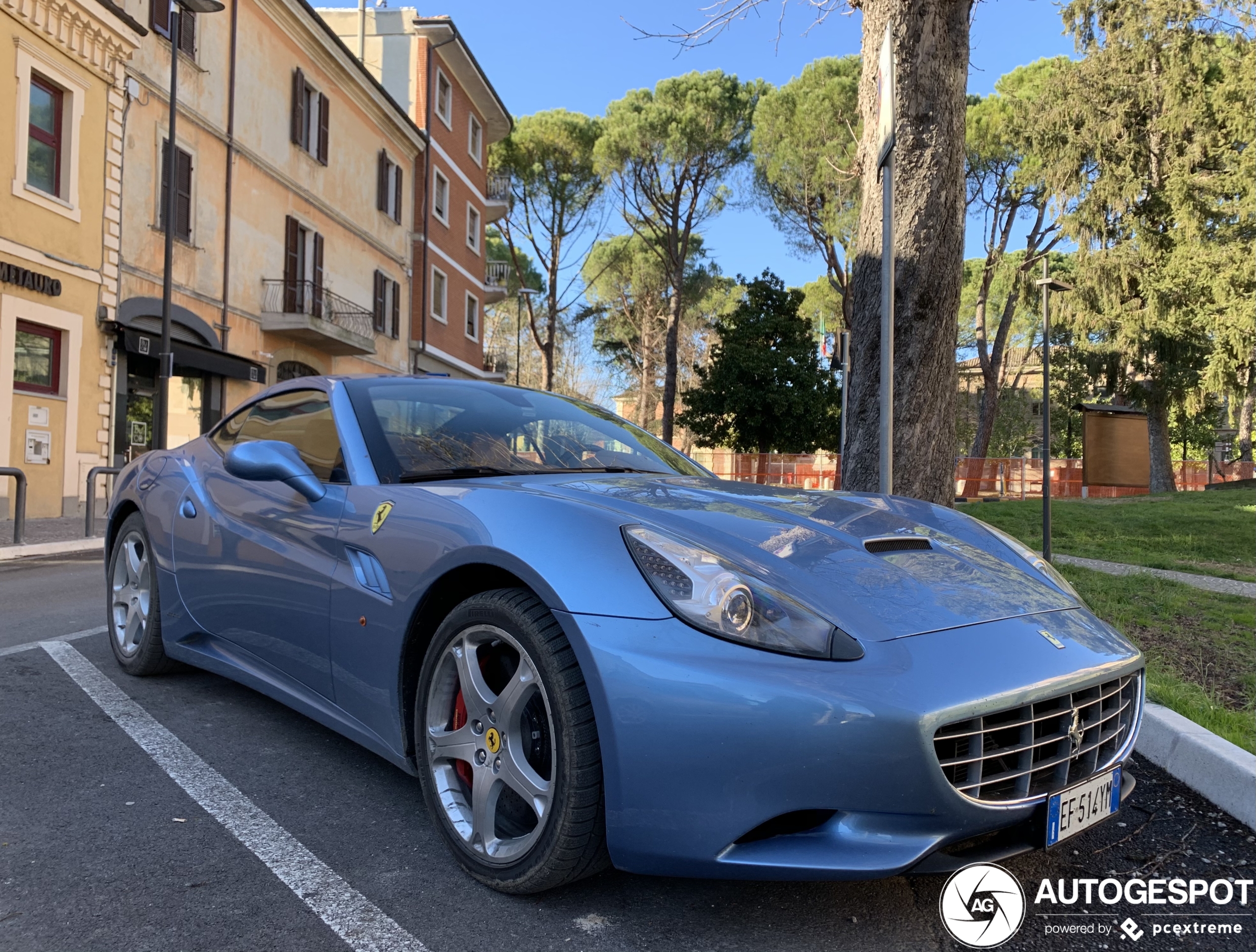 Ferrari California