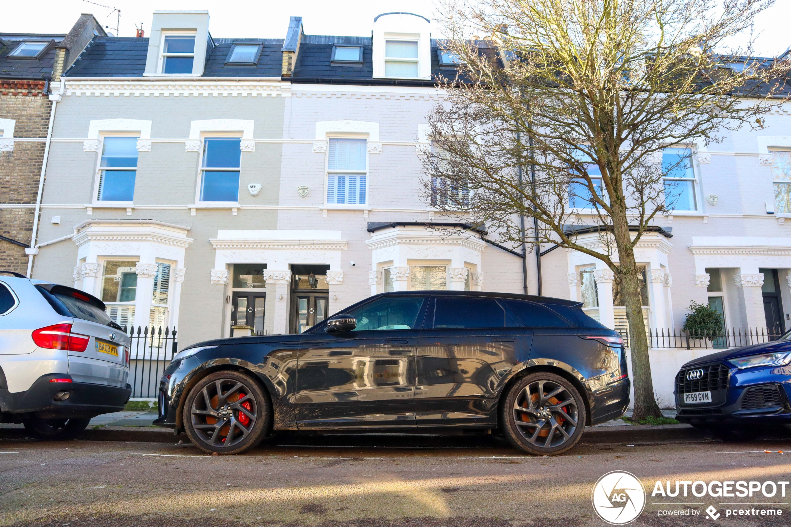 Land Rover Range Rover Velar SVAutobiography