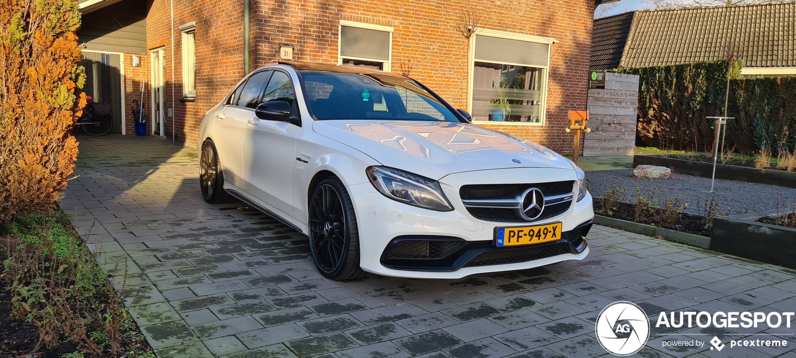 Mercedes-AMG C 63 W205