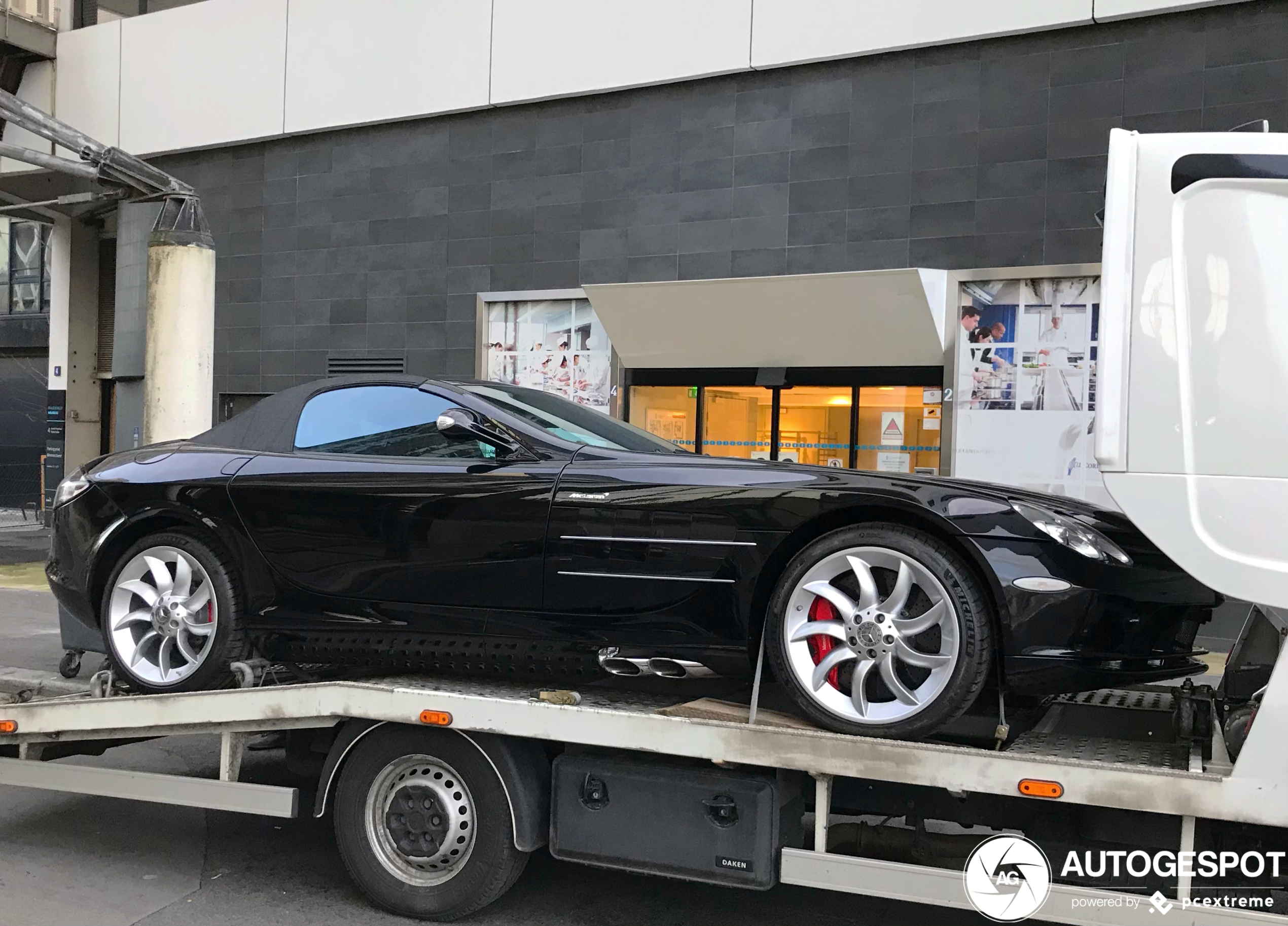 Mercedes-Benz SLR McLaren Roadster