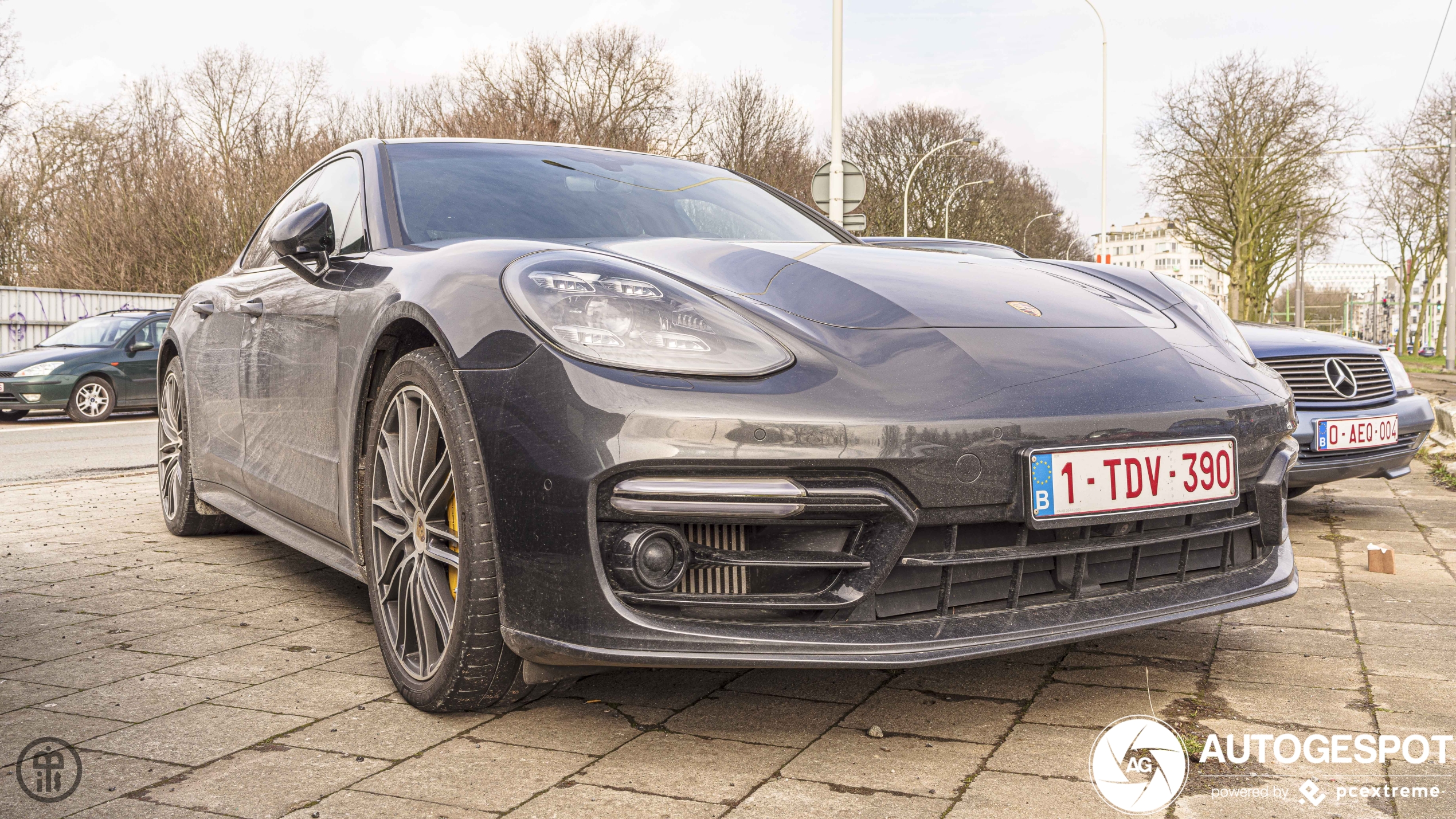 Porsche 971 Panamera Turbo S E-Hybrid