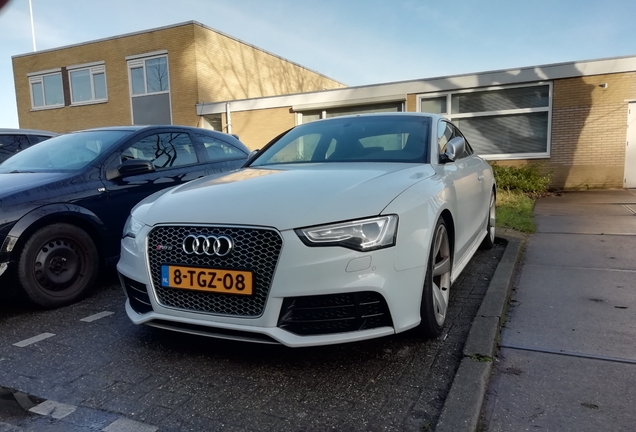 Audi RS5 B8 2012