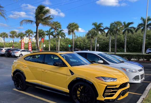 Lamborghini Urus