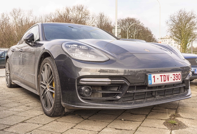 Porsche 971 Panamera Turbo S E-Hybrid