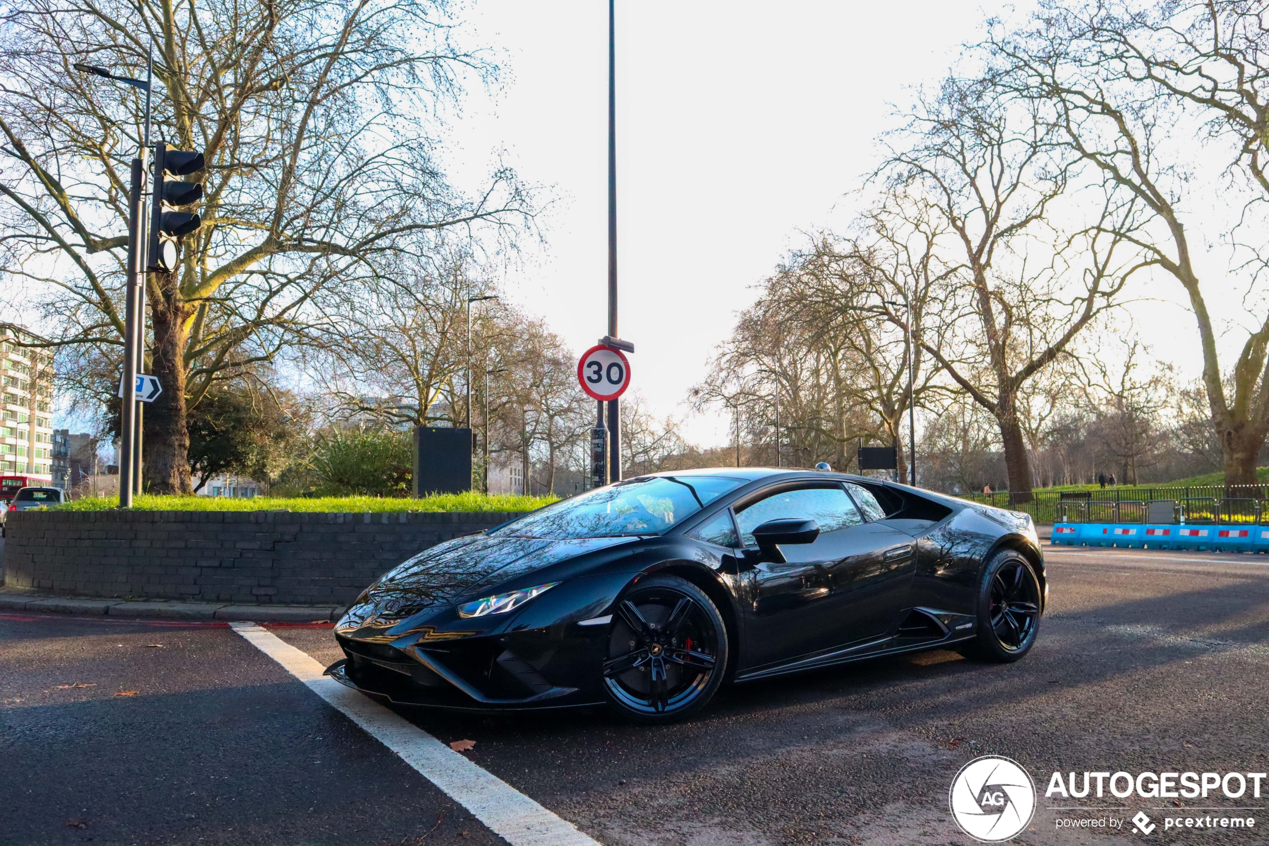 Lamborghini Huracán LP610-2 EVO RWD