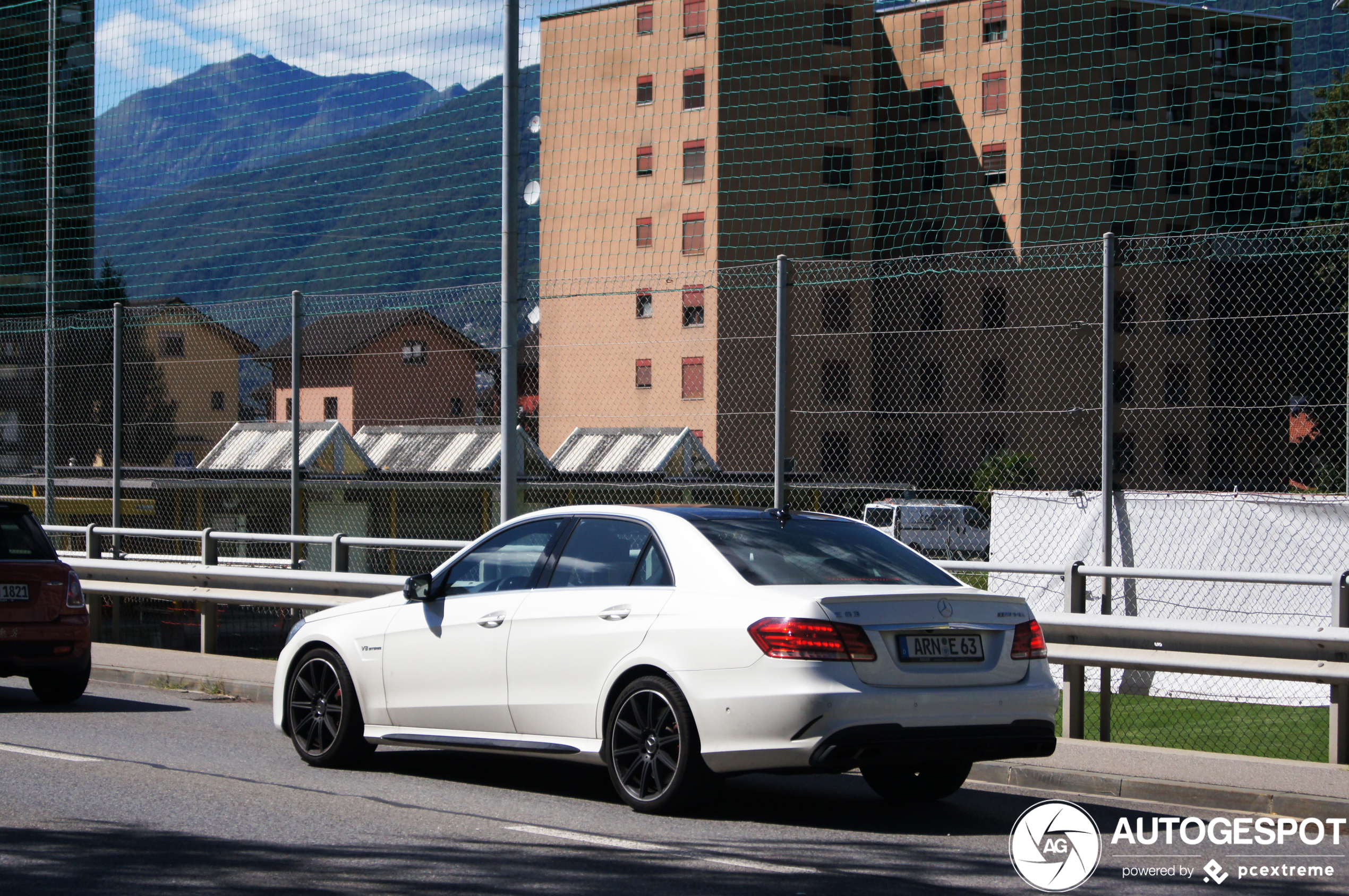 Mercedes-Benz E 63 AMG S W212