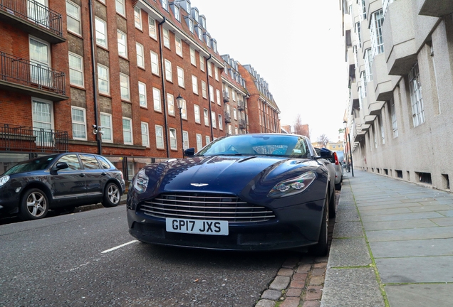 Aston Martin DB11