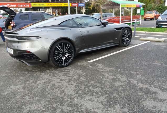 Aston Martin DBS Superleggera