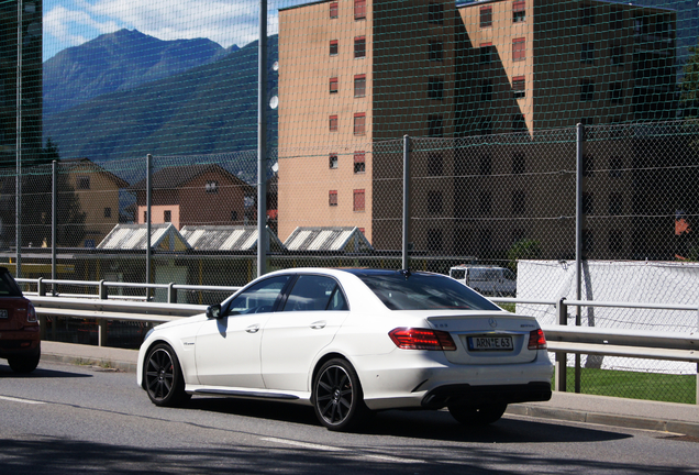 Mercedes-Benz E 63 AMG S W212