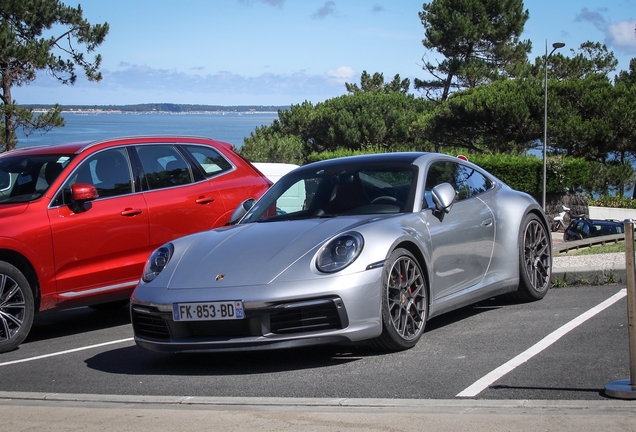 Porsche 992 Carrera S