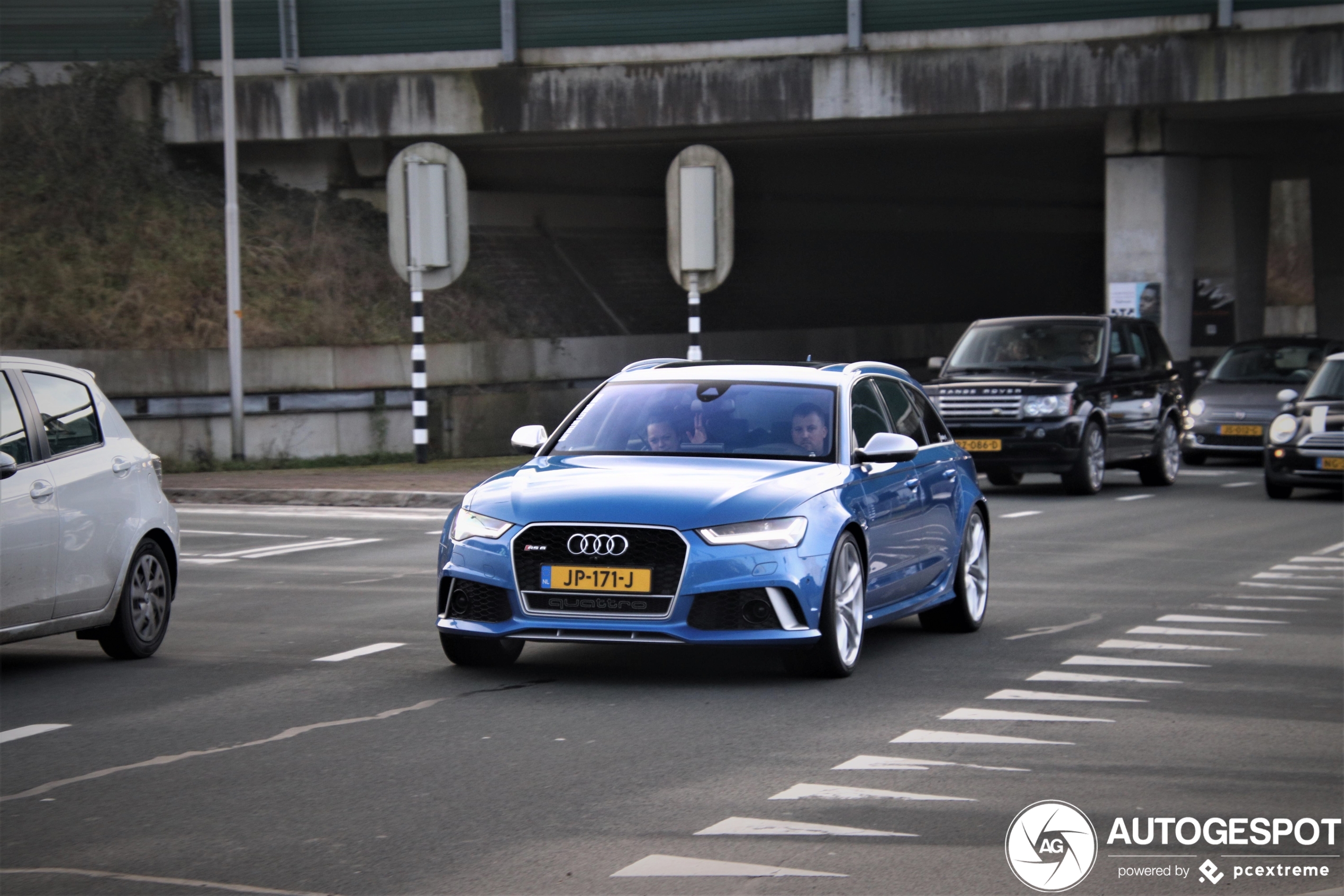 Audi RS6 Avant C7 2015