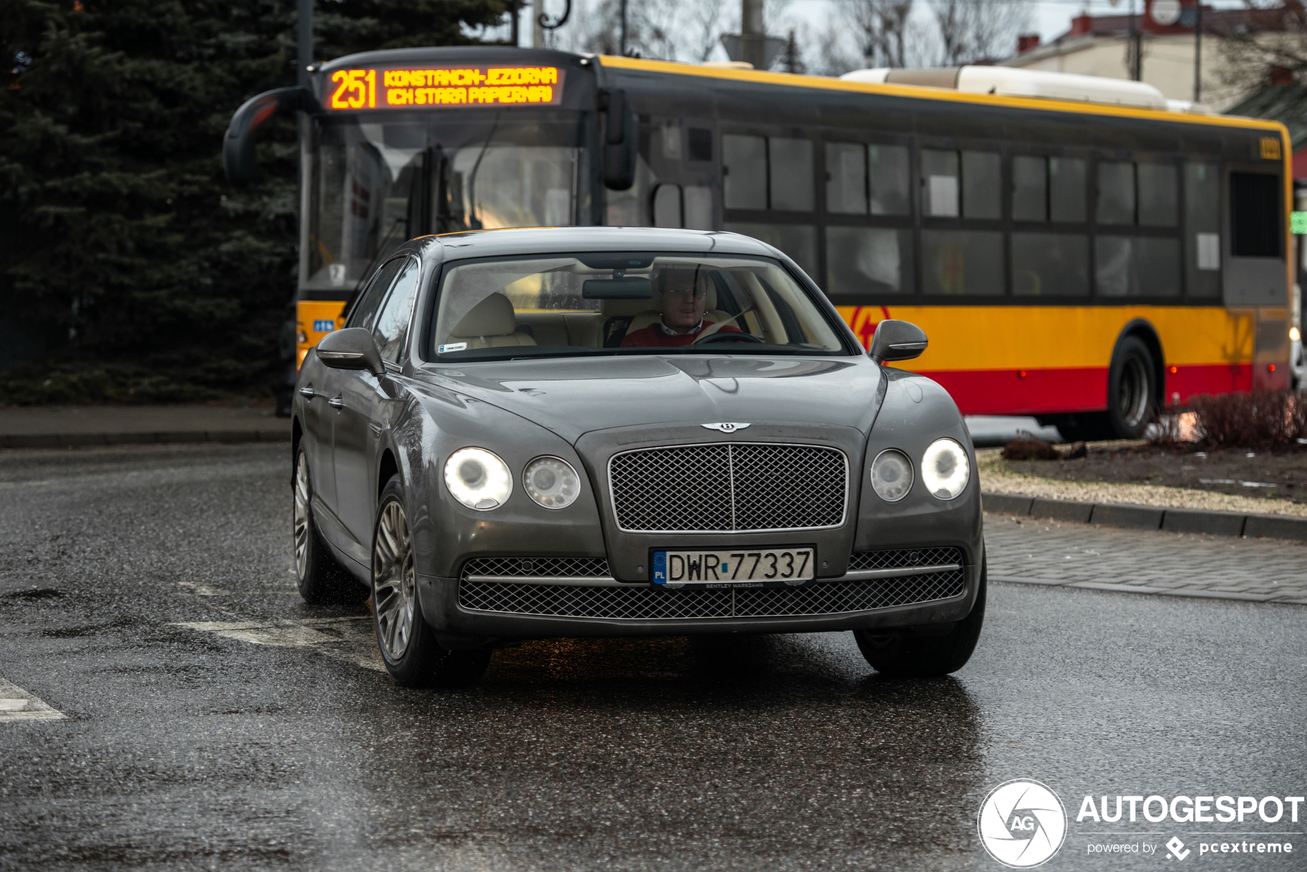 Bentley Flying Spur W12