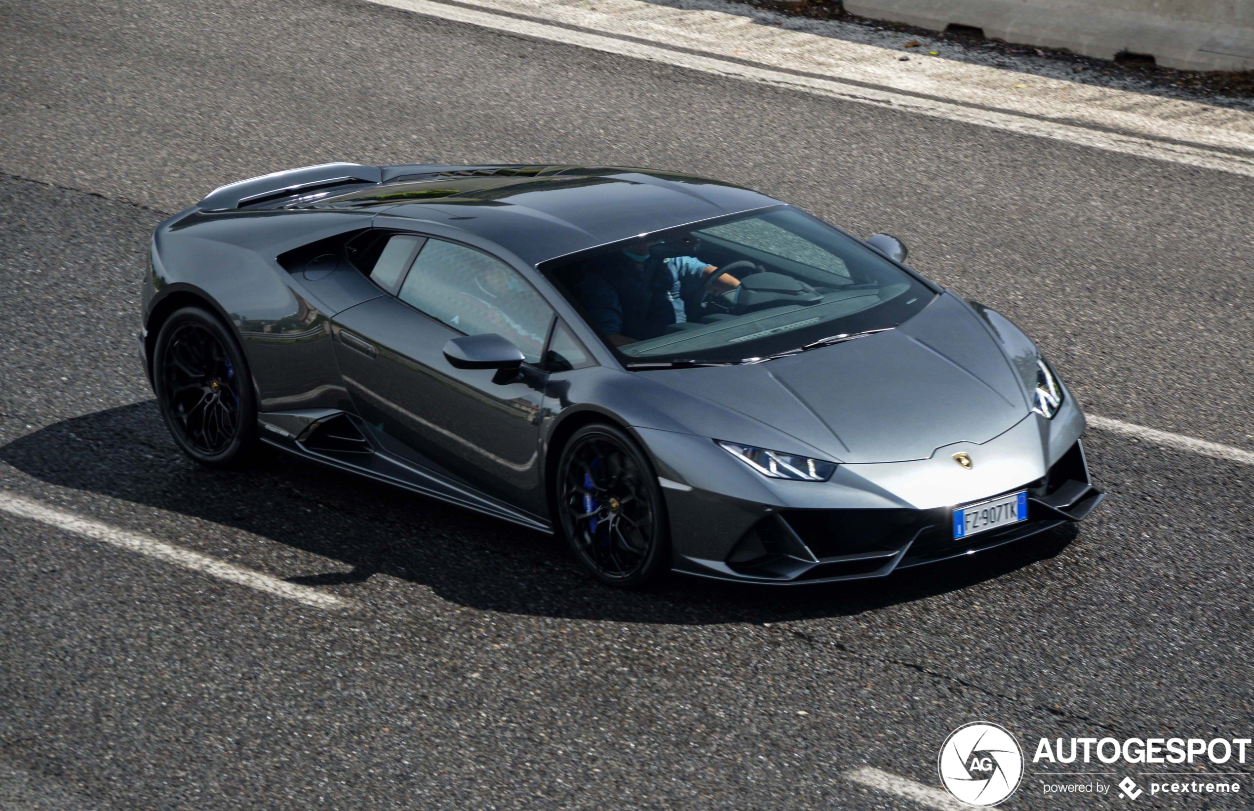 Lamborghini Huracán LP640-4 EVO