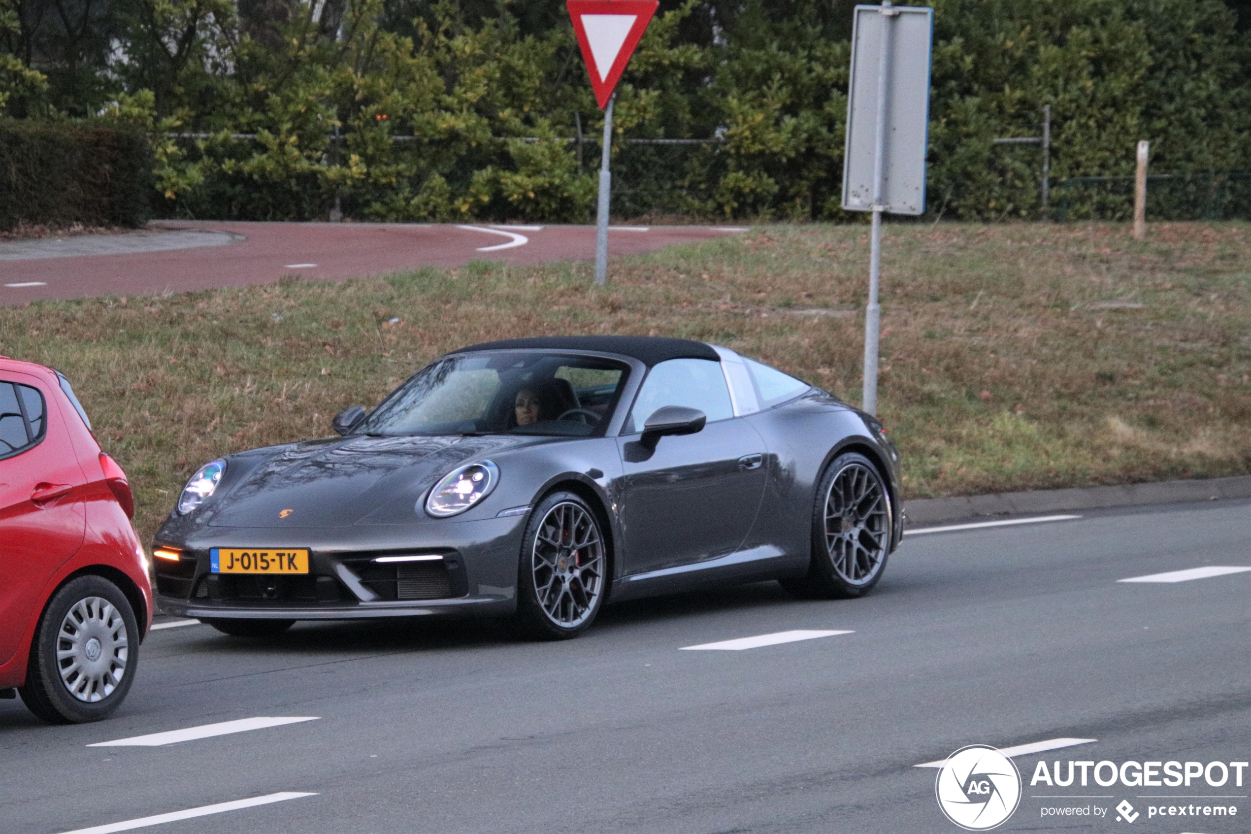 Porsche 992 Targa 4S