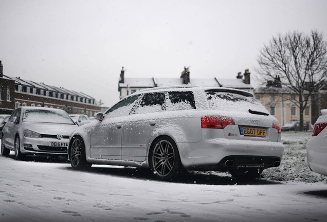 Audi RS4 Avant B7