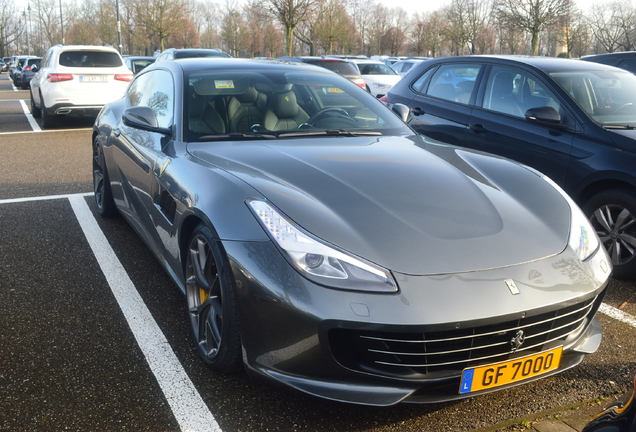 Ferrari GTC4Lusso