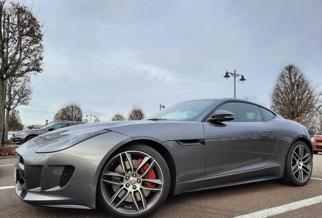 Jaguar F-TYPE R AWD Coupé