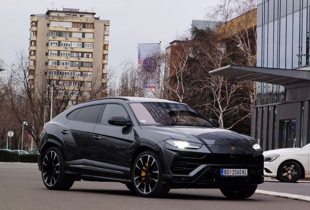 Lamborghini Urus