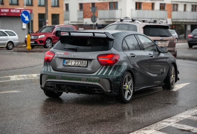 Mercedes-AMG A 45 W176 Petronas 2015 World Champions Edition