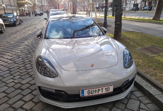 Porsche 971 Panamera Turbo S E-Hybrid